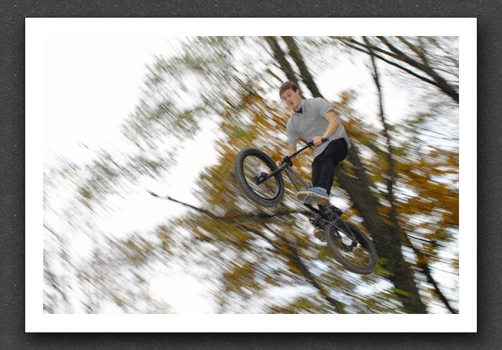 071104_LPS18168